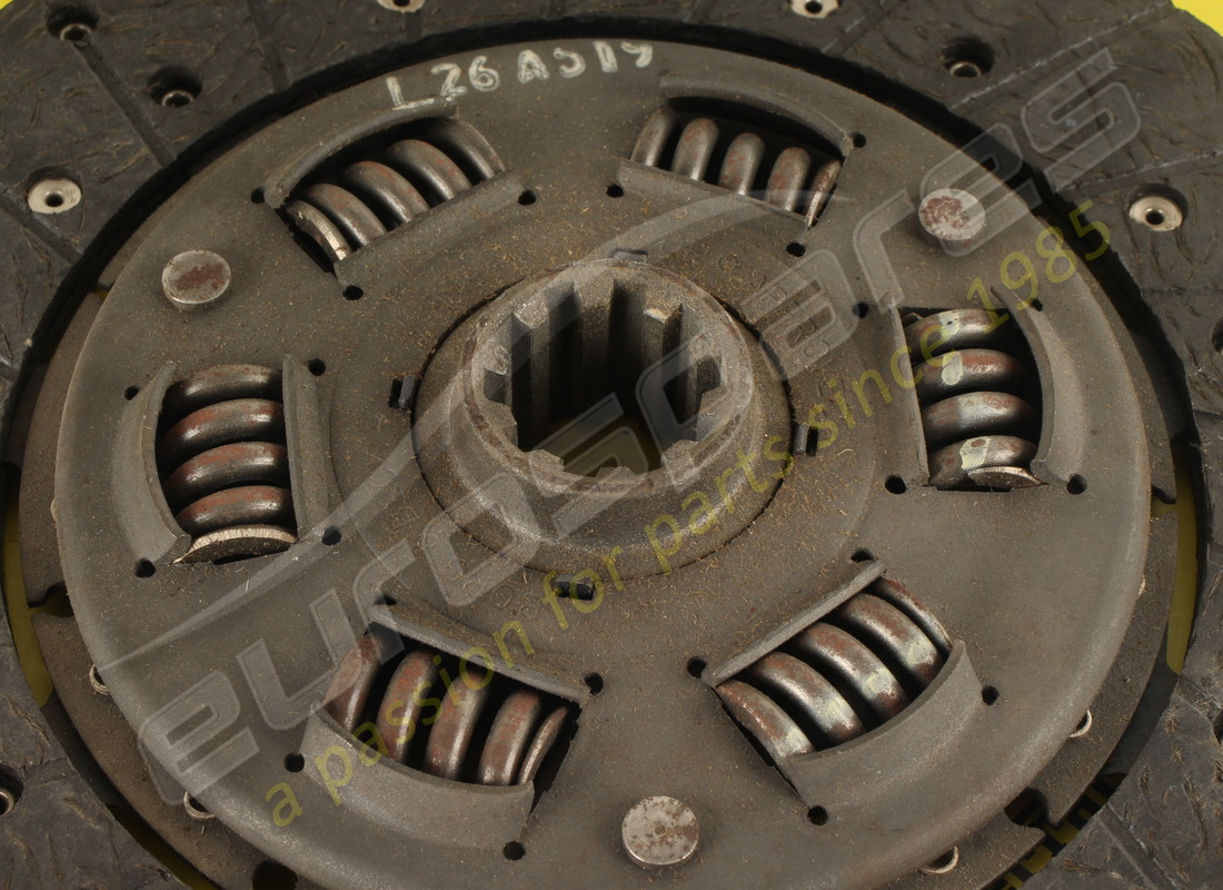 NEW FERRARI CLUTCH DISC. PART NUMBER 134996 (3) new ferrari clutch disc. part number 134996 (3)