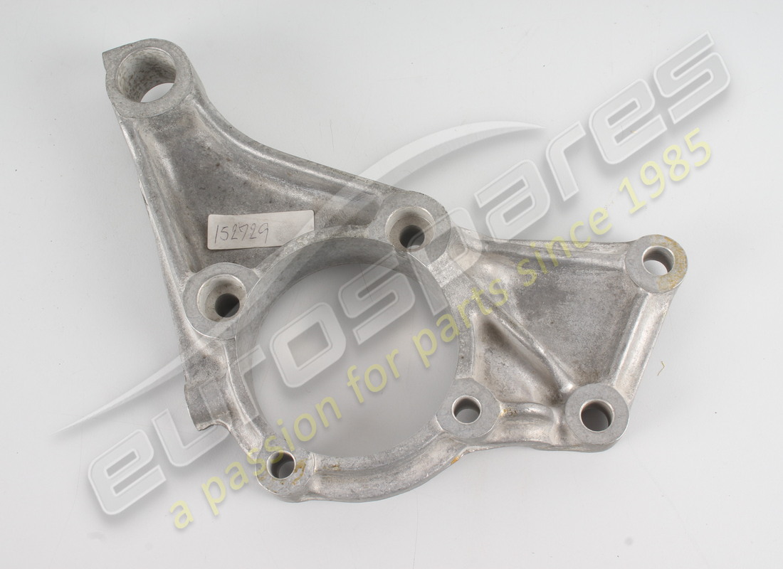 new ferrari pas pump bracket. part number 152729 (1)