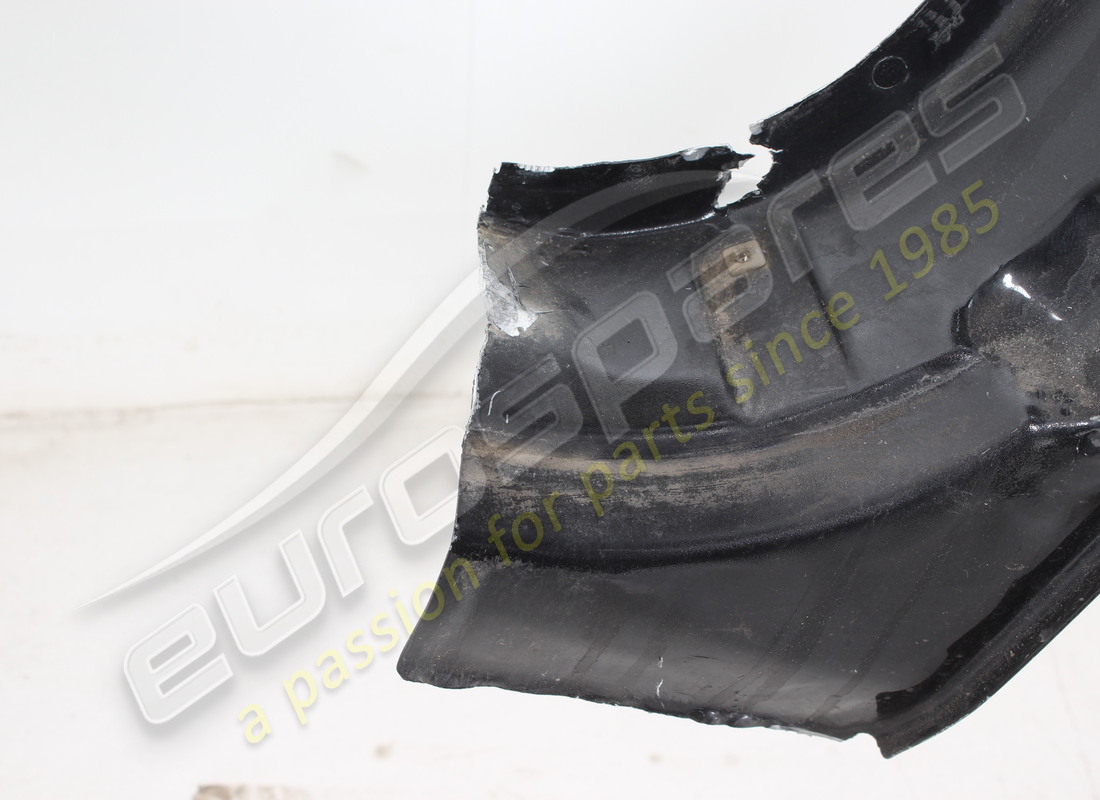 USED FERRARI LH REAR FENDER COMPLETE RHD PART NUMBER 68650311 (4) used ferrari lh rear fender complete rhd part number 68650311 (4)