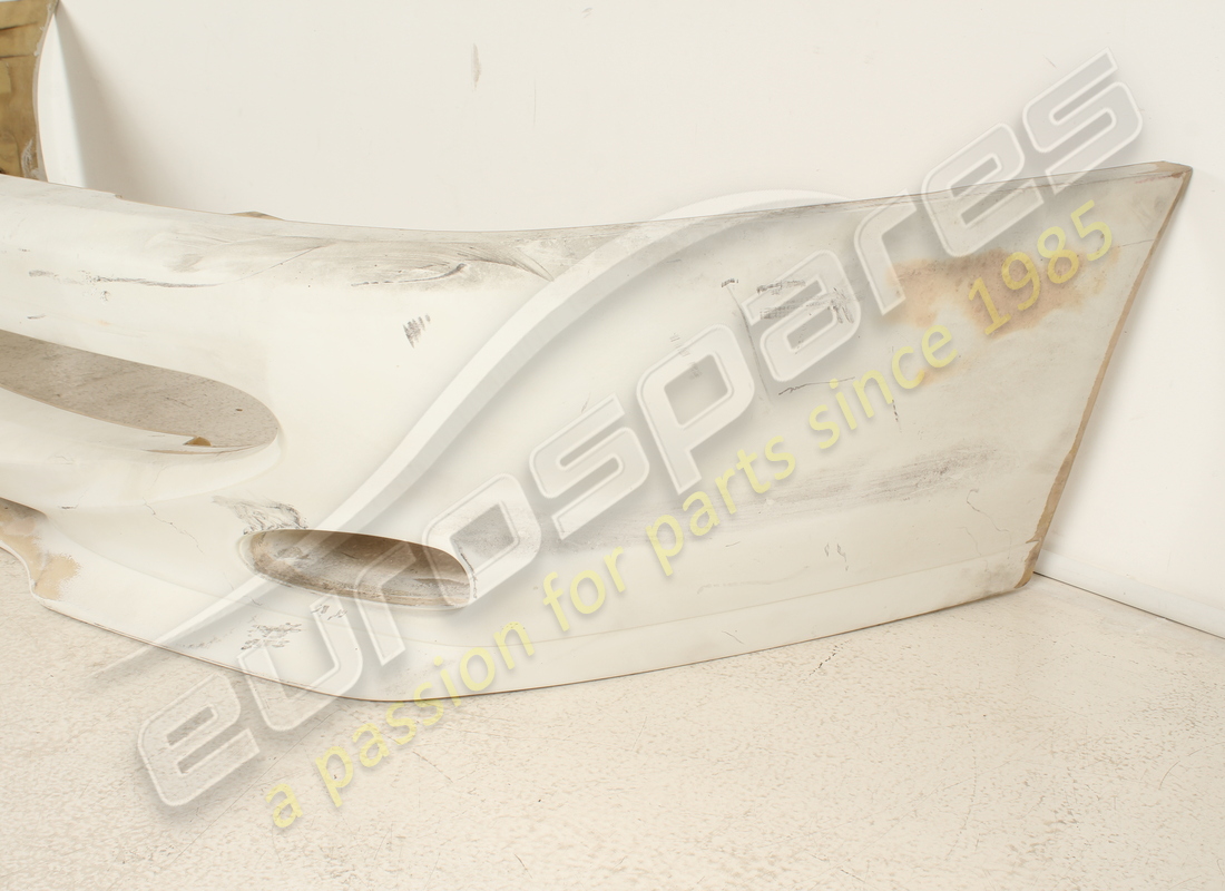 NEW (OTHER) FERRARI FRONT BUMPER. PART NUMBER 65047110 (3) new (other) ferrari front bumper. part number 65047110 (3)