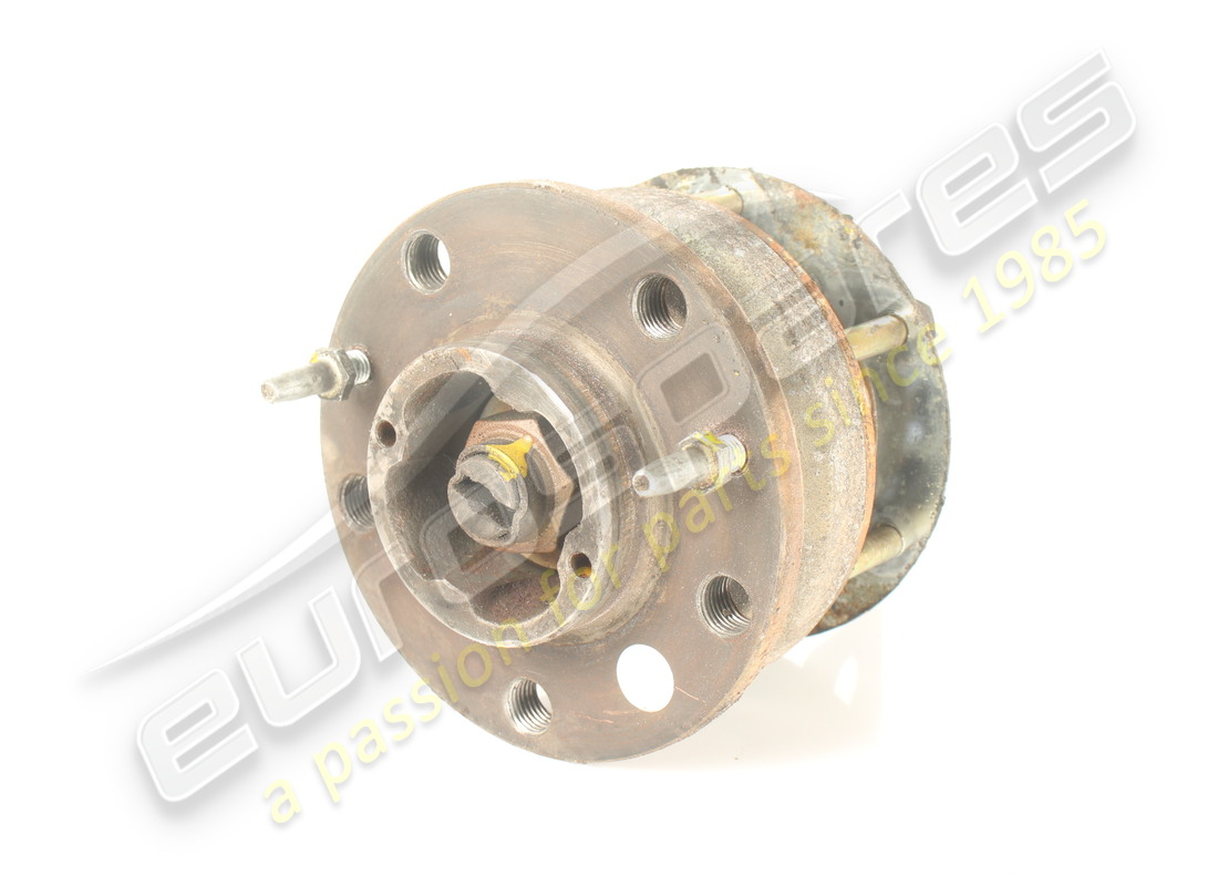 USED Ferrari FRONT HUB . PART NUMBER 131738 (1)