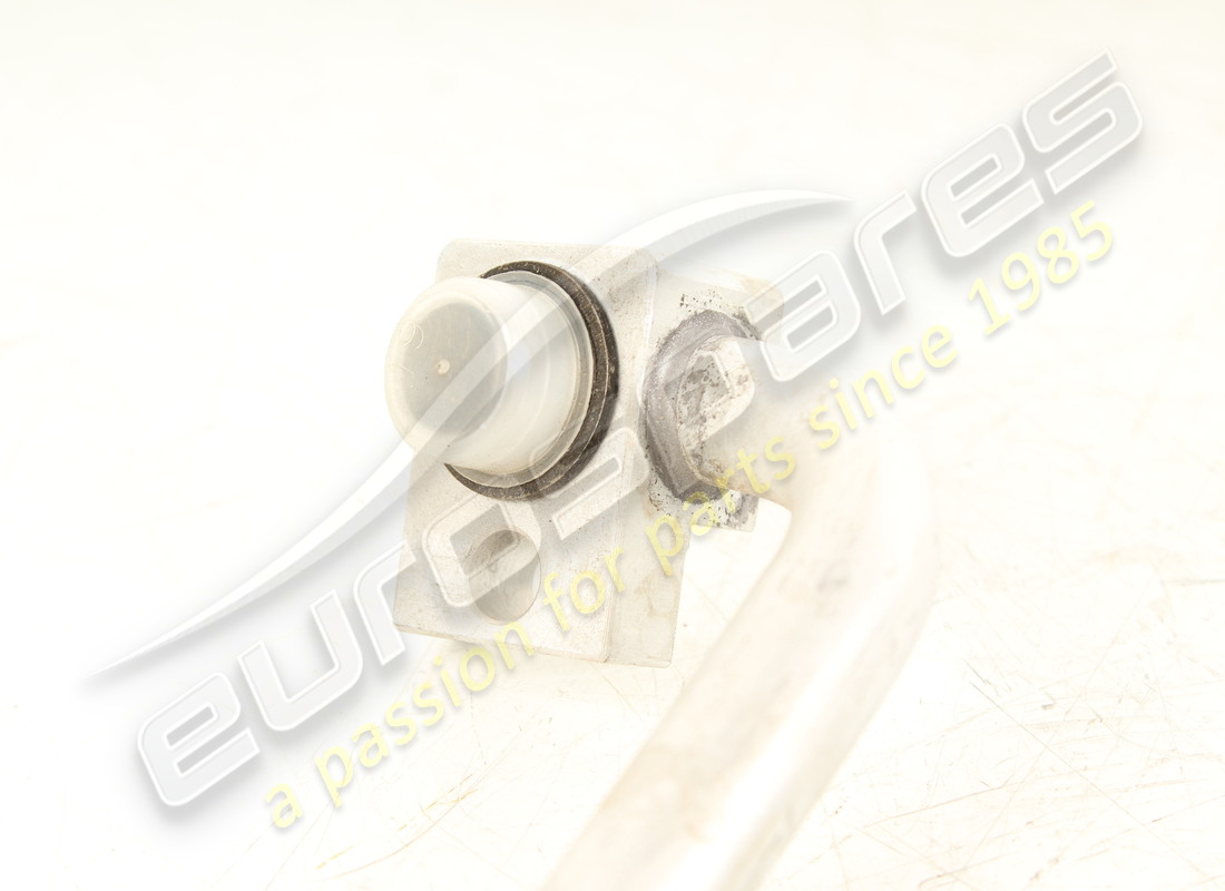 NEW MASERATI PIPE FROM UNION 2 TO COMPRES. PART NUMBER 67813600 (2) new maserati pipe from union 2 to compres. part number 67813600 (2)