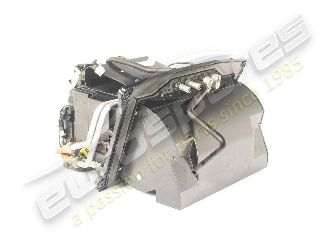 USED FERRARI EVAPORATOR SET COMPLETE RHD PART NUMBER 68070700 (2) used ferrari evaporator set complete rhd part number 68070700 (2)