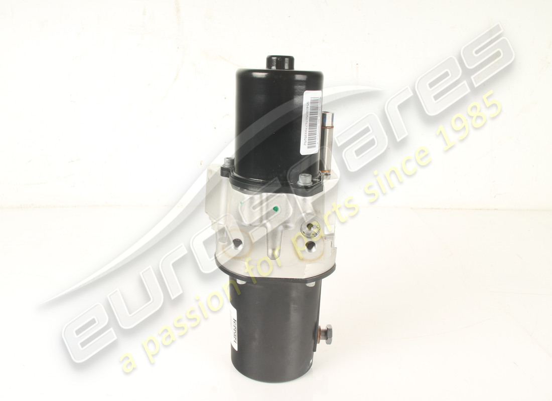 USED FERRARI ELECTRIC PUMP. PART NUMBER 844052 (6) used ferrari electric pump. part number 844052 (6)