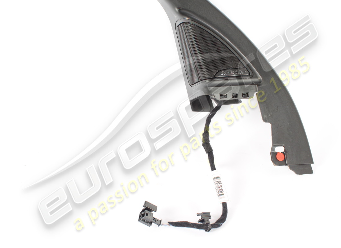 USED MASERATI LH FRONT DOOR COVERING. PART NUMBER 670197381 (3) used maserati lh front door covering. part number 670197381 (3)