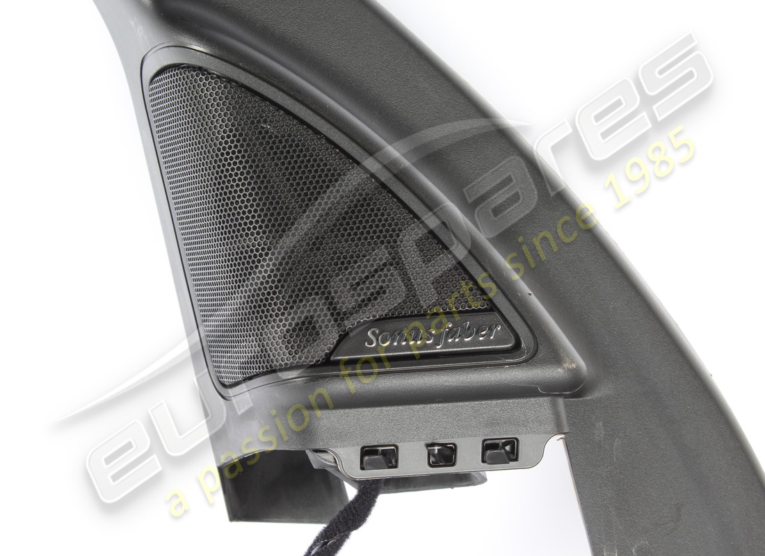 USED MASERATI LH FRONT DOOR COVERING. PART NUMBER 670197381 (2) used maserati lh front door covering. part number 670197381 (2)