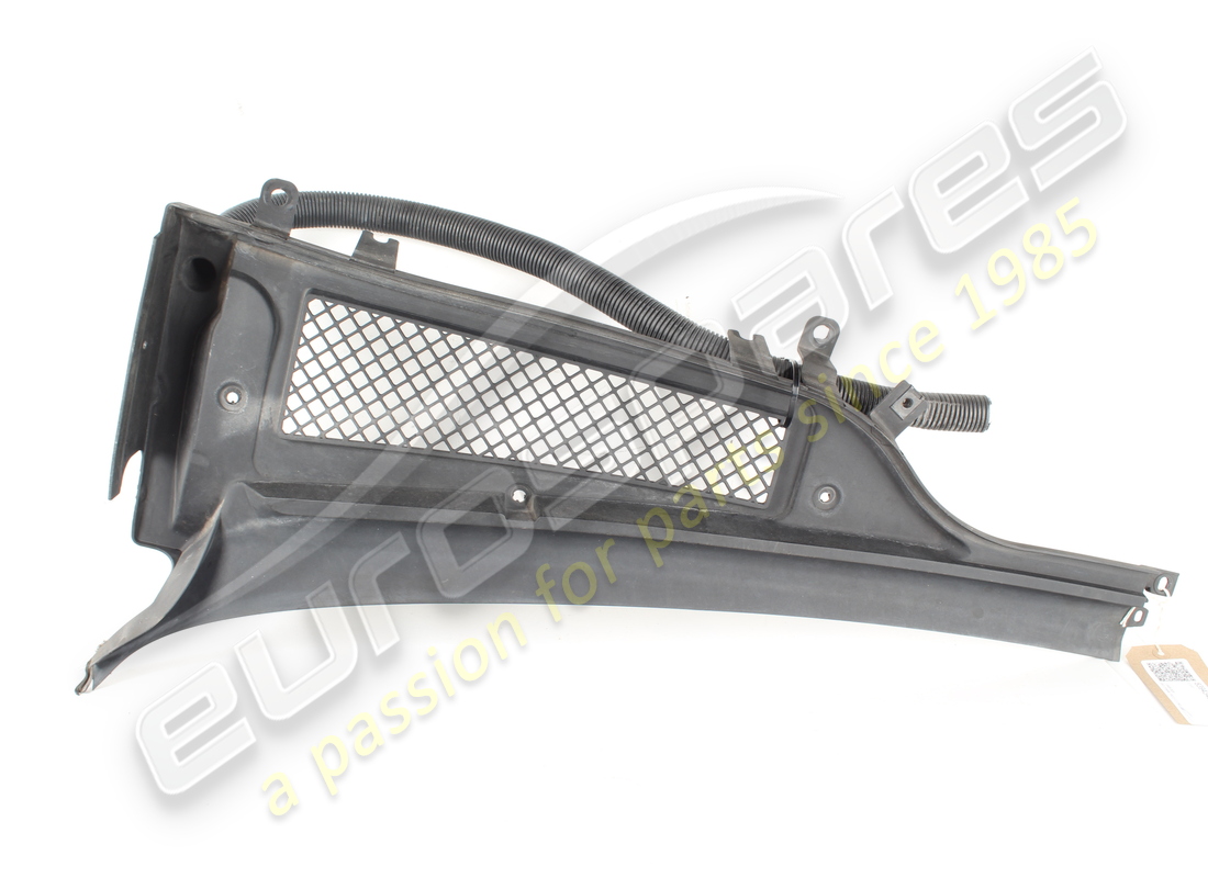 USED Ferrari LH UNDERWINDSCREEN TRAY COMPLETE RHD . PART NUMBER 83943400 (1)