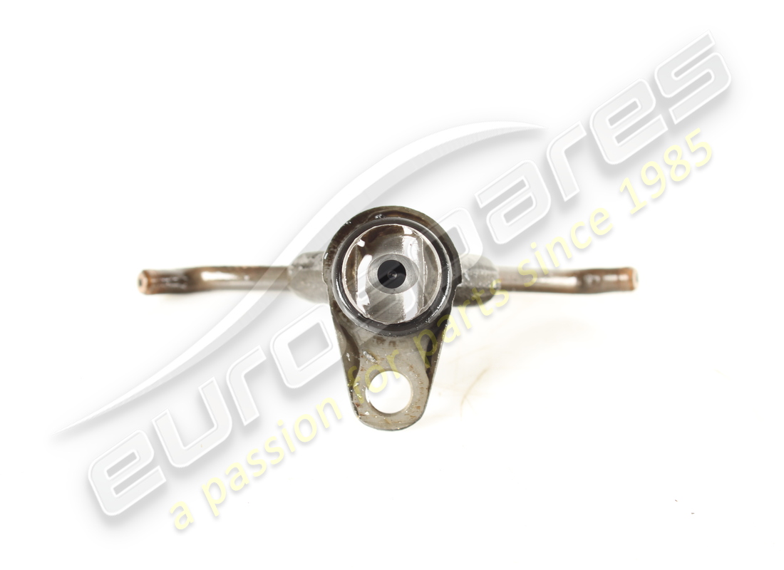 USED Ferrari SPRAY BAR UNION . PART NUMBER 137607 (1)