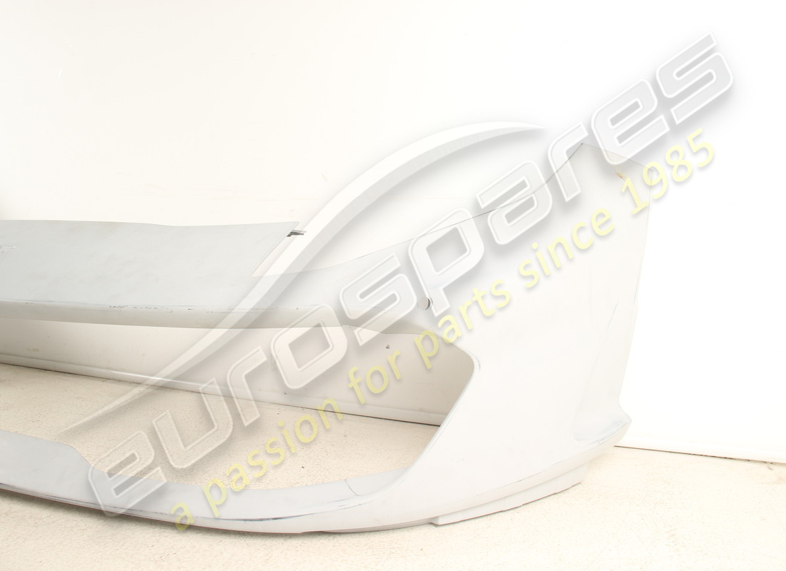 DAMAGED FERRARI FRONT BUMPER. PART NUMBER 89041710 (3) damaged ferrari front bumper. part number 89041710 (3)