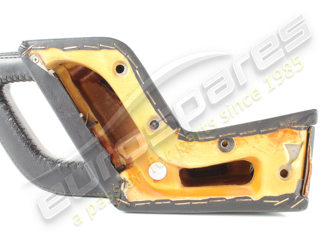 USED FERRARI LH HANDLE RHD PART NUMBER 62337400 (5) used ferrari lh handle rhd part number 62337400 (5)