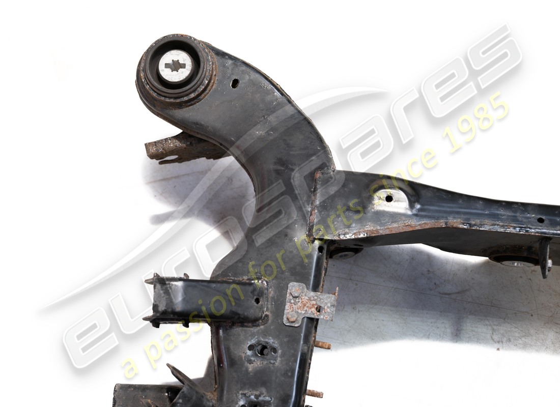 used maserati complete rear frame. part number 670037635 (5)