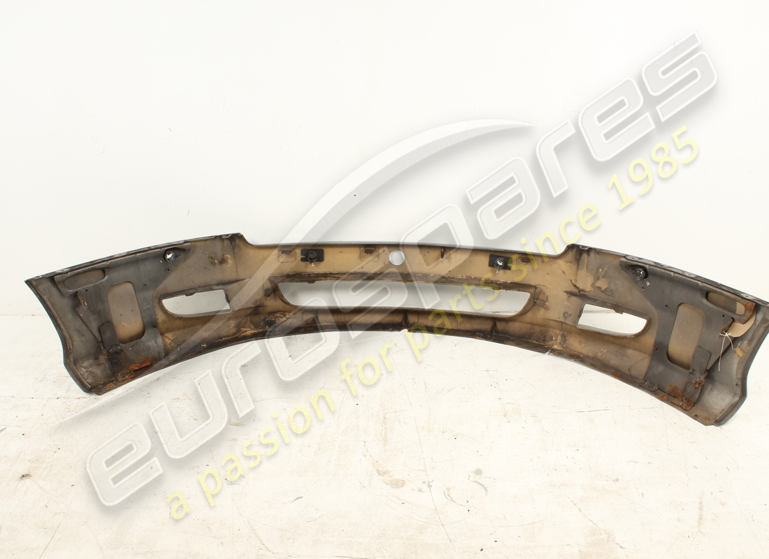 damaged aston martin cover assembly, front bumper, pdc, row. part number 6g4317d957ad (2)