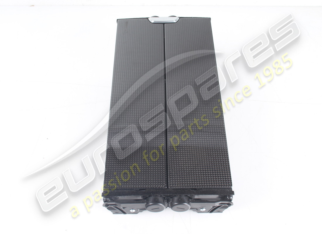 used ferrari front container. part number 88042500 (2)