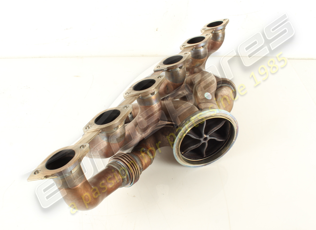 USED FERRARI COLLETTORE DI SCARICO SX. PART NUMBER 774713 (4) used ferrari collettore di scarico sx. part number 774713 (4)