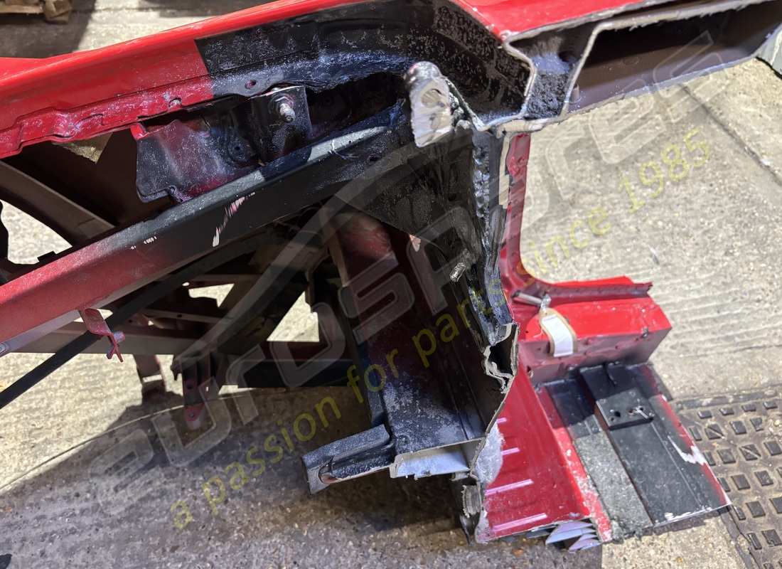 used ferrari lh flank. part number 83816011 (6)