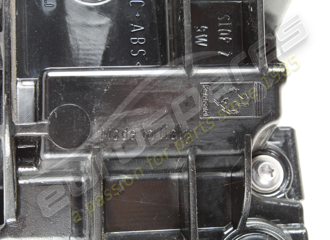 used ferrari fanale posteriore dx. part number 960504 (4)