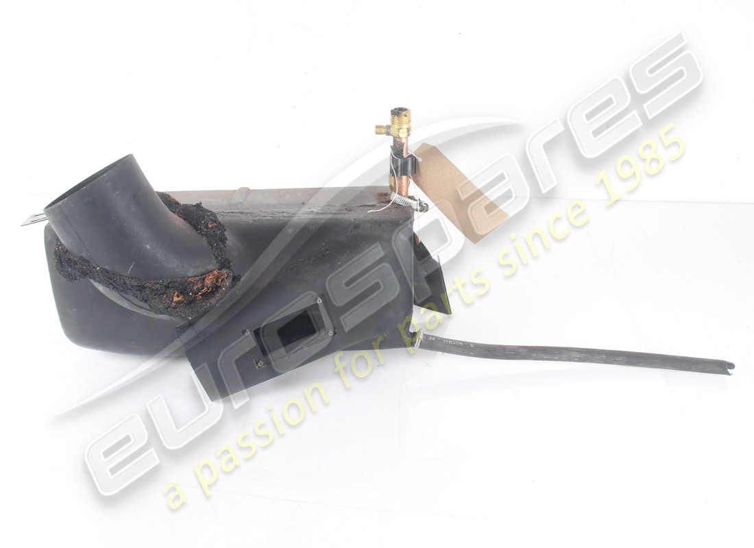 USED FERRARI EVAPORATOR UNIT RHD PART NUMBER 61929300 (4) used ferrari evaporator unit rhd part number 61929300 (4)