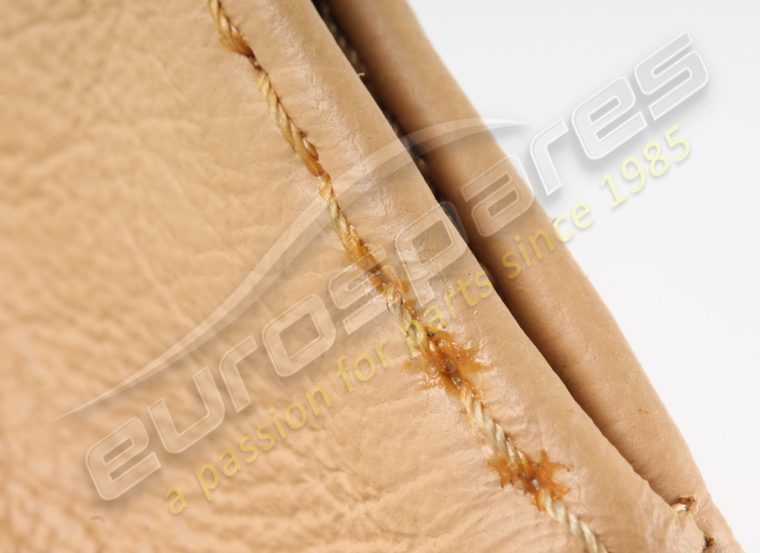 NEW (OTHER) MASERATI AUTOMATIC GEAR LEVER LEATHER SURROUND - LHD - BEIGE. PART NUMBER 981001301 (9) new (other) maserati automatic gear lever leather surround - lhd - beige. part number 981001301 (9)