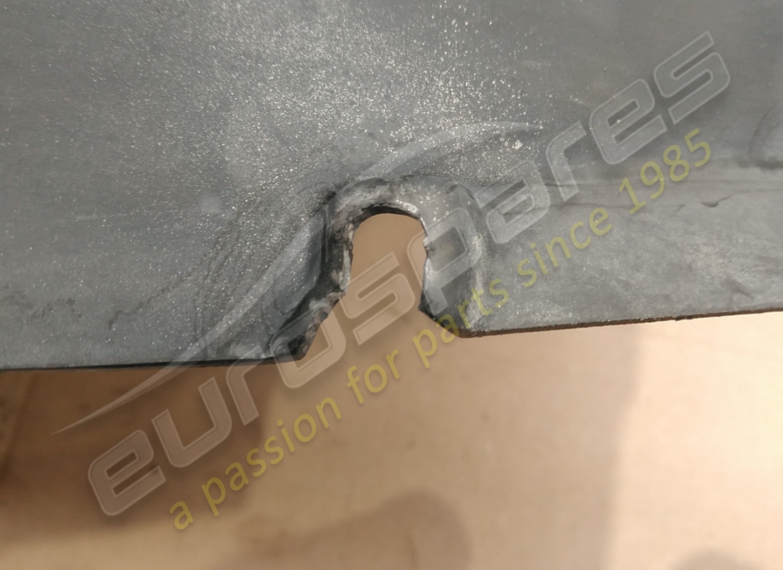 DAMAGED LAMBORGHINI WHEEL HOUSE SHELL. PART NUMBER 400821191A (3) damaged lamborghini wheel house shell. part number 400821191a (3)