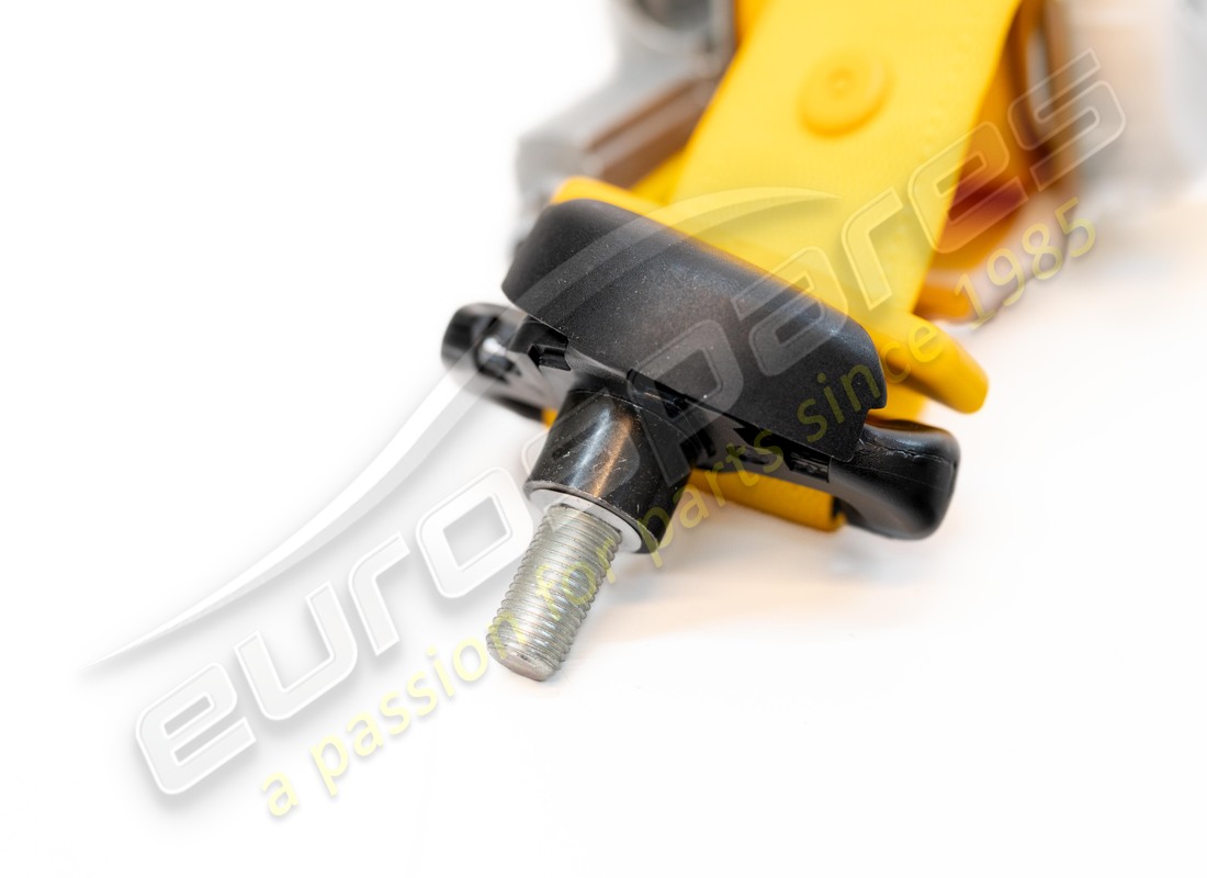 NEW FERRARI RH THREE POINT SEAT BELT. PART NUMBER 84466461 (5) new ferrari rh three point seat belt. part number 84466461 (5)