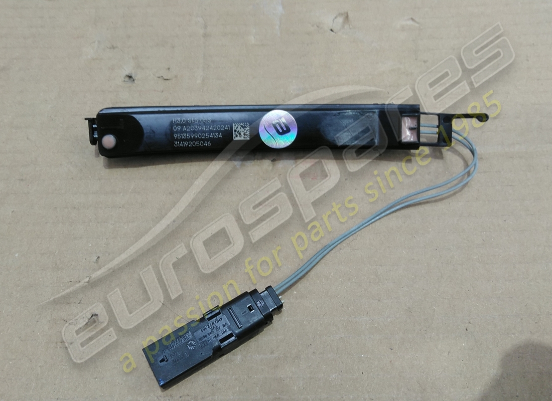 used lamborghini sensor im tuergriff li.. part number 4n0927753 (2)