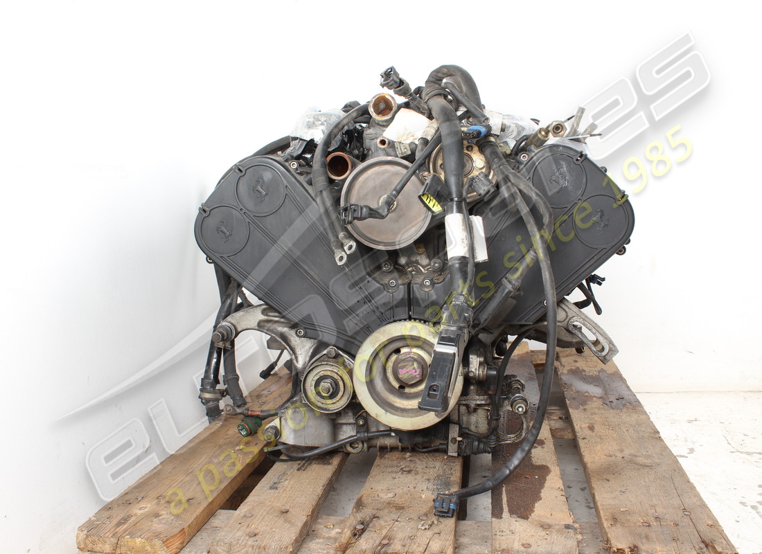USED FERRARI F355 ENGINE 2.7M. PART NUMBER 164370 (4) used ferrari f355 engine 2.7m. part number 164370 (4)