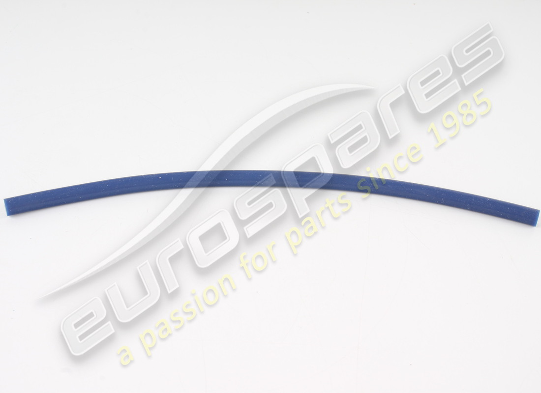NEW FERRARI RUBBER PIPE. PART NUMBER 339752 (1) new ferrari rubber pipe. part number 339752 (1)