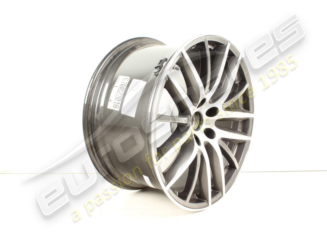 NEW MASERATI REAR ALLOY WHEEL RIM, 19 INCLUDING. PART NUMBER 670022018 (2) new maserati rear alloy wheel rim, 19 including. part number 670022018 (2)