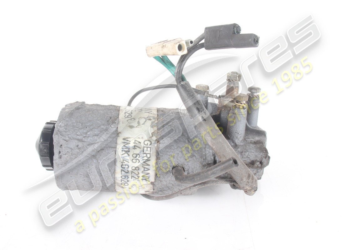 USED FERRARI HEADLIGHT LIFTING MOTOR. PART NUMBER 172534 (4) used ferrari headlight lifting motor. part number 172534 (4)