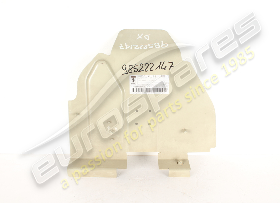 NEW FERRARI RH FRONT SHIELD -NOT FOR G. PART NUMBER 985222147 (1) new ferrari rh front shield -not for g. part number 985222147 (1)