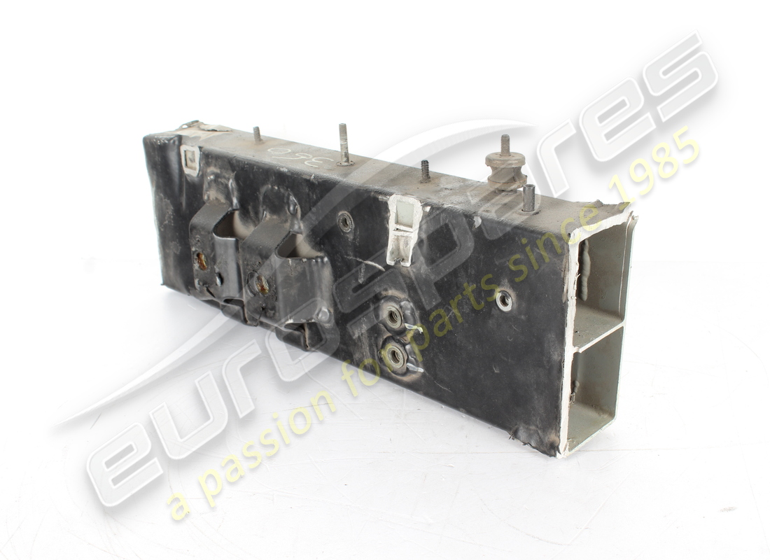 USED FERRARI LH REAR FRAME. PART NUMBER 183833 (2) used ferrari lh rear frame. part number 183833 (2)