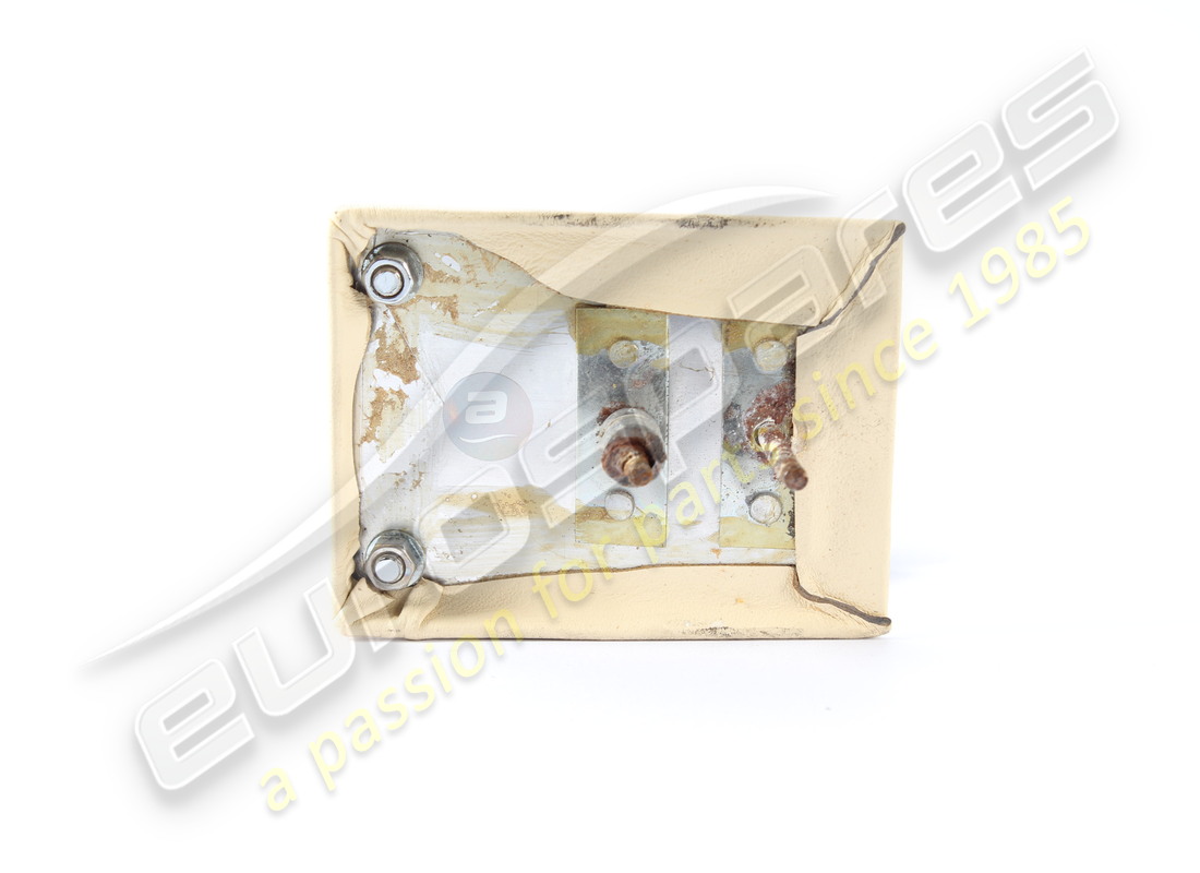 USED FERRARI SUPPORT. PART NUMBER 61517900 (2) used ferrari support. part number 61517900 (2)