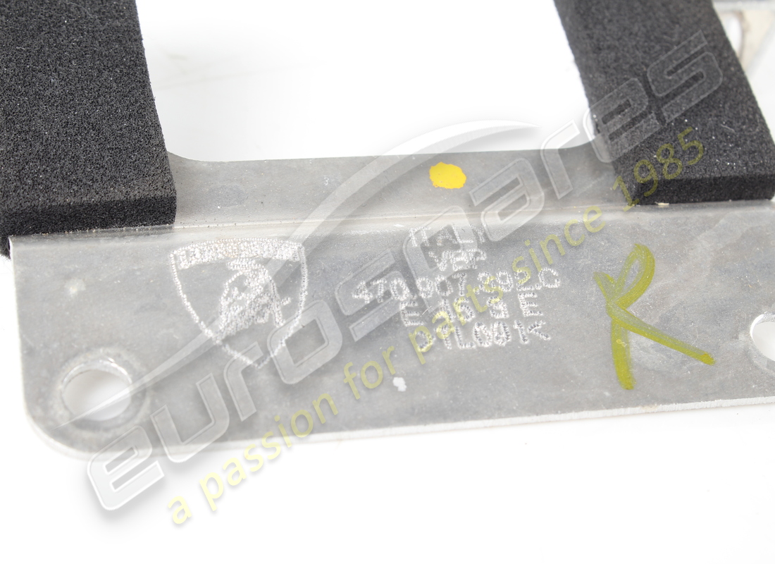 USED LAMBORGHINI HOLDER, ELECTRIC. PART NUMBER 470907392C (2) used lamborghini holder, electric. part number 470907392c (2)