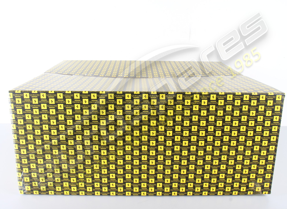 new ferrari rh headlight (rhd) - rosso corsa [red]. part number 65482251 (3)