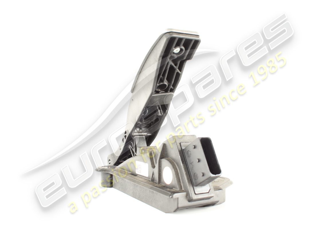 USED FERRARI COMPLETE FLOOR-HINGED ACCELERA. PART NUMBER 807331 (2) used ferrari complete floor-hinged accelera. part number 807331 (2)