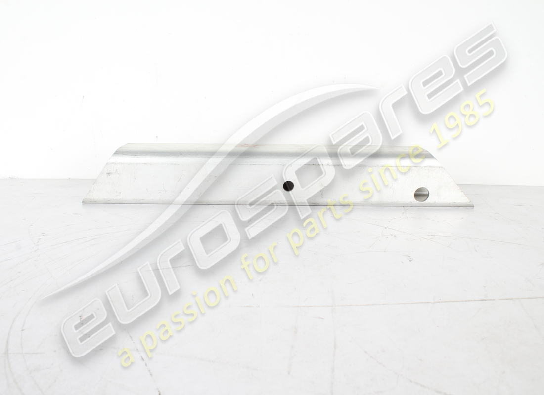 NEW FERRARI RH UPPER FRONT DIAGONAL. PART NUMBER 985221653 (1) new ferrari rh upper front diagonal. part number 985221653 (1)