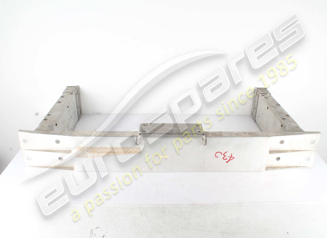 used ferrari complete rear frame. part number 68887200 (2)