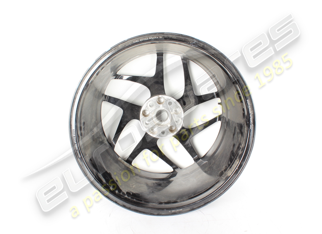 USED FERRARI LH REAR WHEEL. PART NUMBER 323851 (3) used ferrari lh rear wheel. part number 323851 (3)