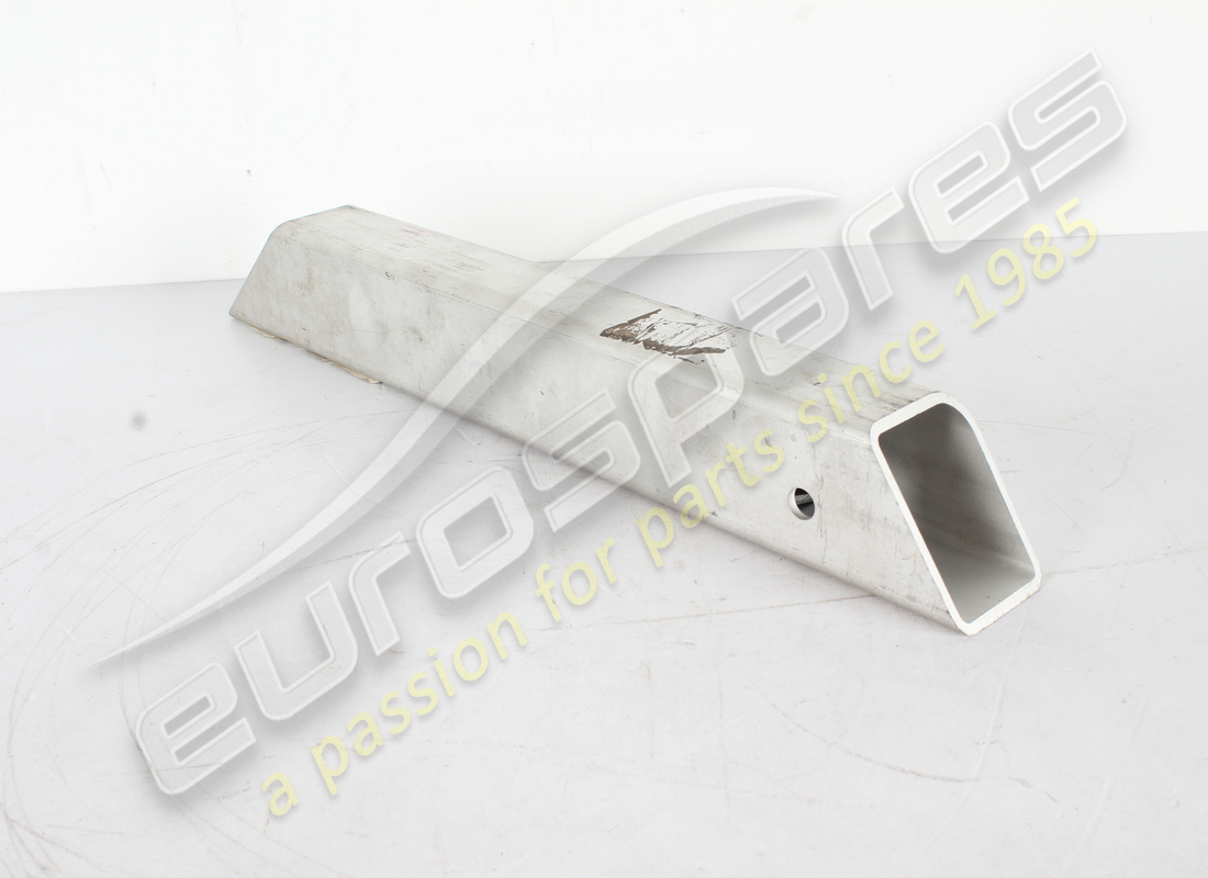 NEW FERRARI RH UPPER FRONT DIAGONAL. PART NUMBER 985187269 (2) new ferrari rh upper front diagonal. part number 985187269 (2)