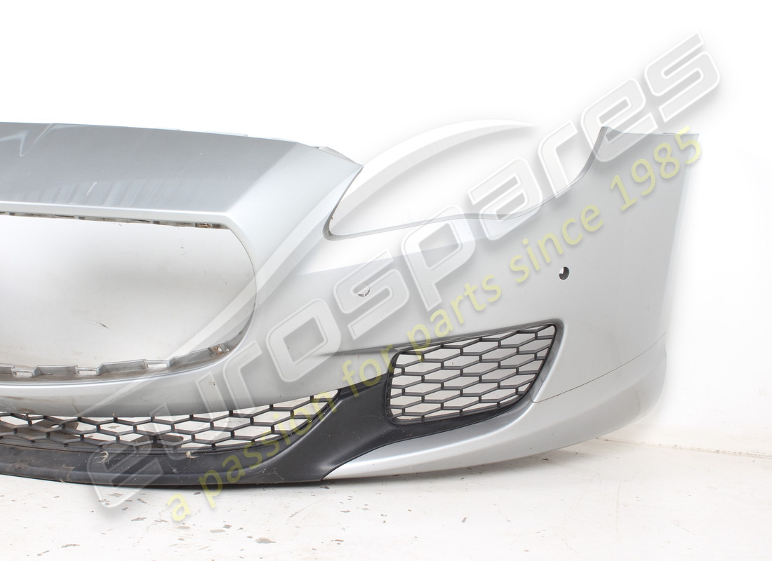 USED MASERATI FRONT BUMPER. PART NUMBER 673000020 (3) used maserati front bumper. part number 673000020 (3)
