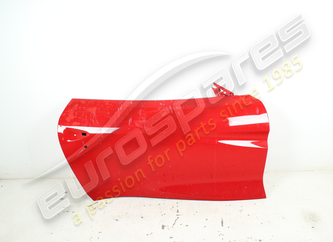 USED FERRARI RH DOOR. PART NUMBER 985765676 (2) used ferrari rh door. part number 985765676 (2)