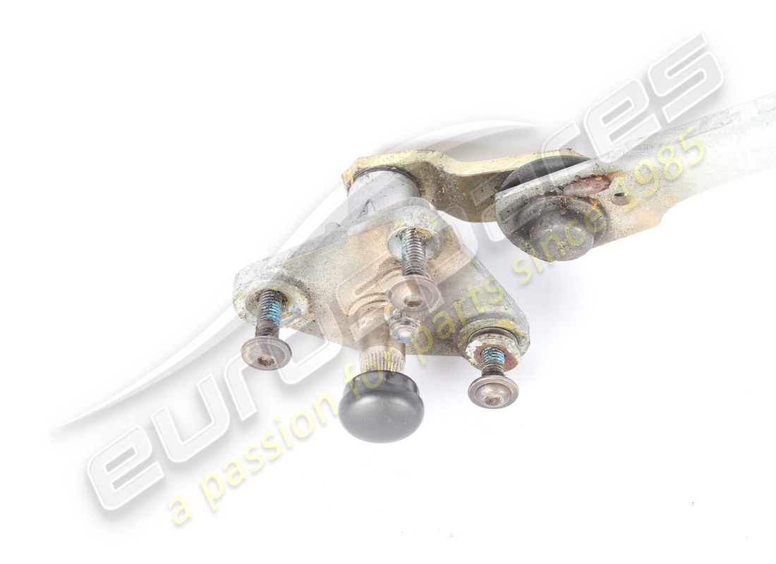 USED FERRARI WIPER LINKAGE RHD PART NUMBER 65849300 (5) used ferrari wiper linkage rhd part number 65849300 (5)