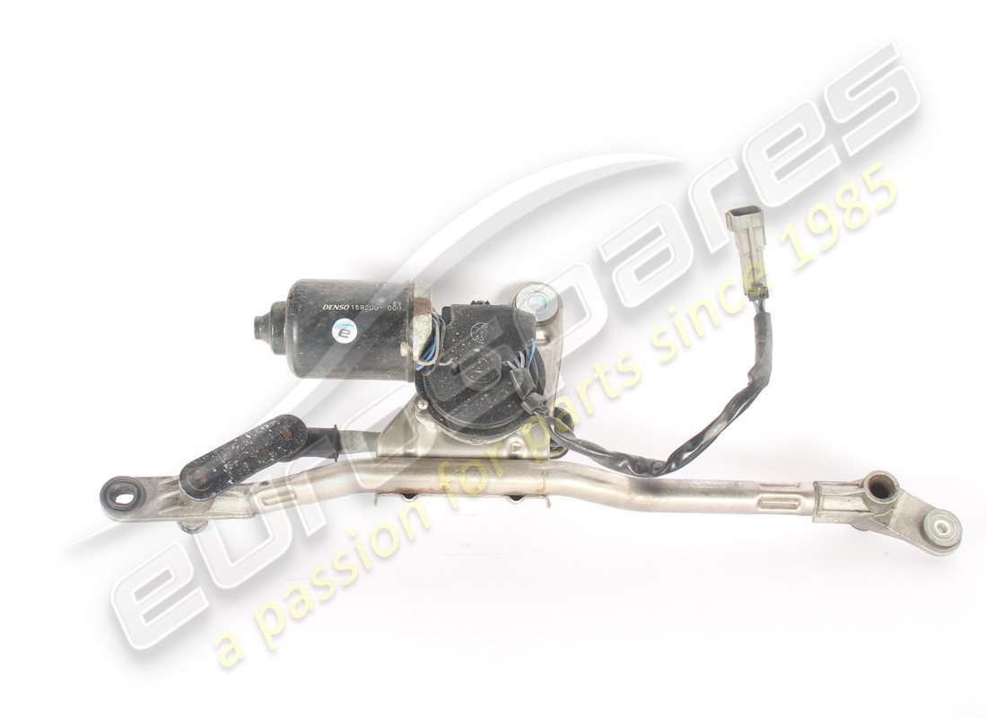 USED FERRARI COMPLETE WINDSCREEN WIPER ASSEMBLY. PART NUMBER 83361700 (1) used ferrari complete windscreen wiper assembly. part number 83361700 (1)