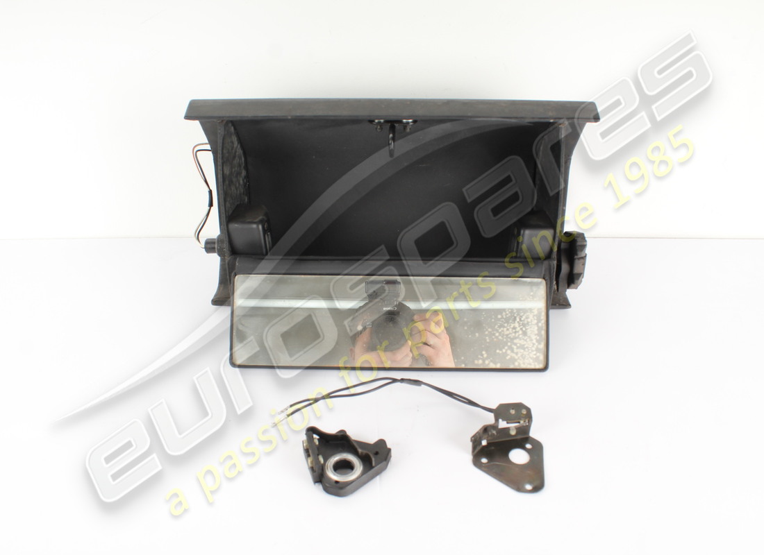 USED FERRARI DASHBOARD BOX LHD PART NUMBER 61521200 (2) used ferrari dashboard box lhd part number 61521200 (2)