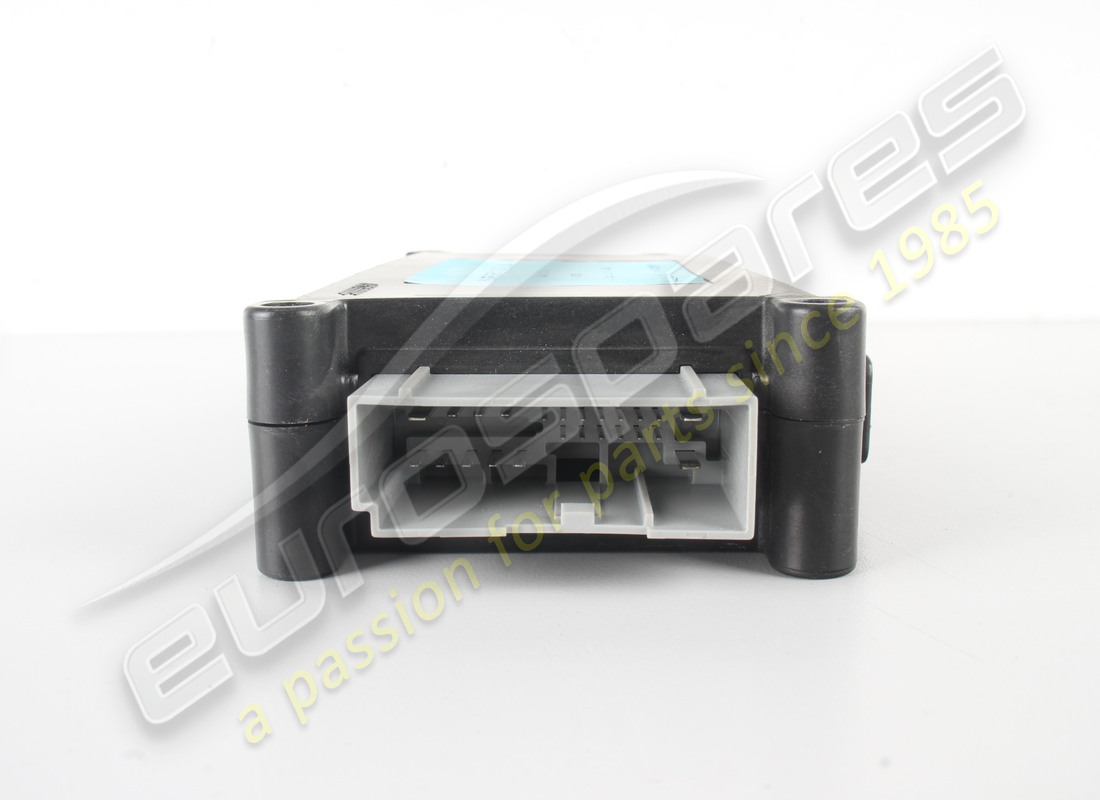 USED ASTON MARTIN MODULE, ELECTRONIC, PASS DOOR. PART NUMBER AG4314C237CA (3) used aston martin module, electronic, pass door. part number ag4314c237ca (3)