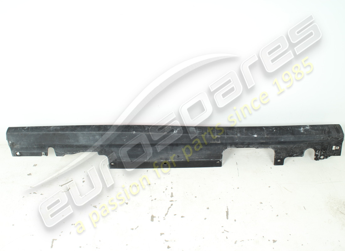 USED FERRARI COMPLETE LH SILL TRIM PANEL. PART NUMBER 88825710 (5) used ferrari complete lh sill trim panel. part number 88825710 (5)
