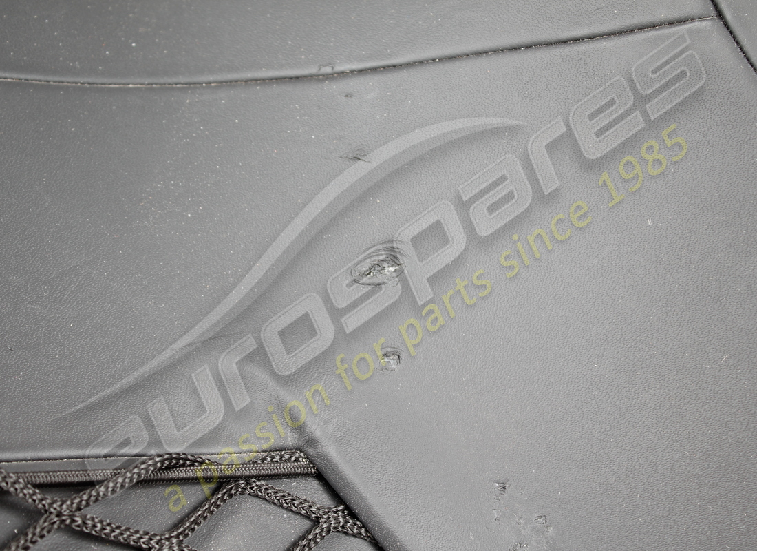 damaged ferrari ricoprim mont centr sx complete p. part number 875194 (2)