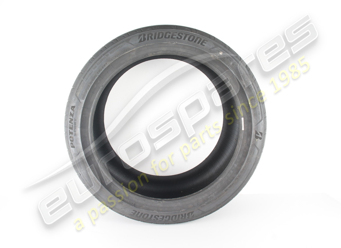 NEW FERRARI PIRELLI REAR SUMMER TYRE P-ZERO, 315-35 ZR20 (106Y). PART NUMBER 270412 (2) new ferrari pirelli rear summer tyre p-zero, 315-35 zr20 (106y). part number 270412 (2)
