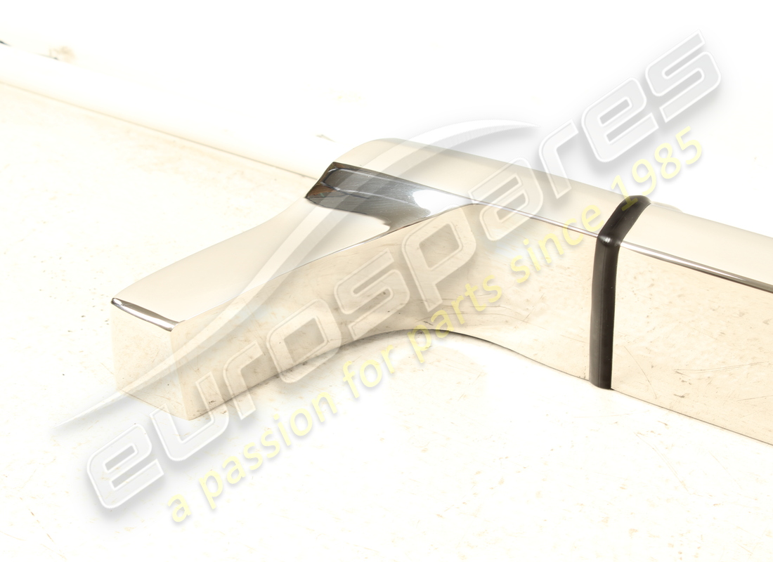 NEW EUROSPARES REAR CHROME BUMPERS SET. PART NUMBER 006763110A (4) new eurospares rear chrome bumpers set. part number 006763110a (4)