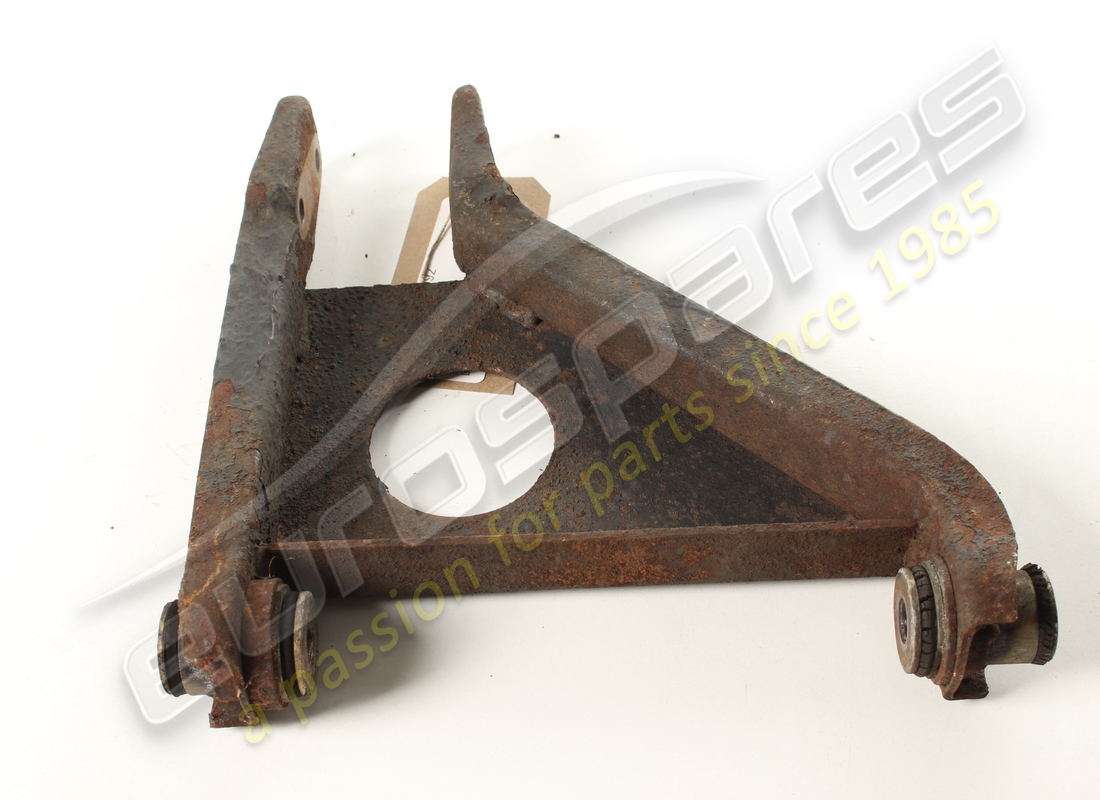 USED FERRARI RH FRONT UPPER SUSPENSION LEVER. PART NUMBER 104392 (2) used ferrari rh front upper suspension lever. part number 104392 (2)